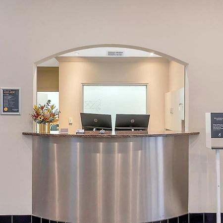 Franklin Apartments Аделаида Экстерьер фото
