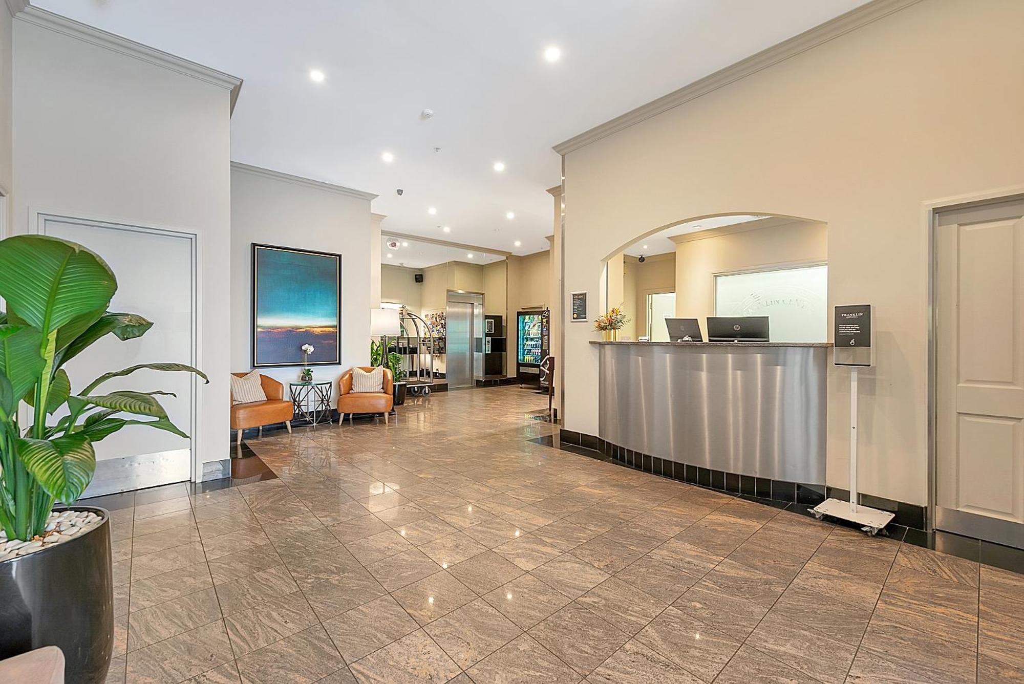 Franklin Apartments Аделаида Экстерьер фото