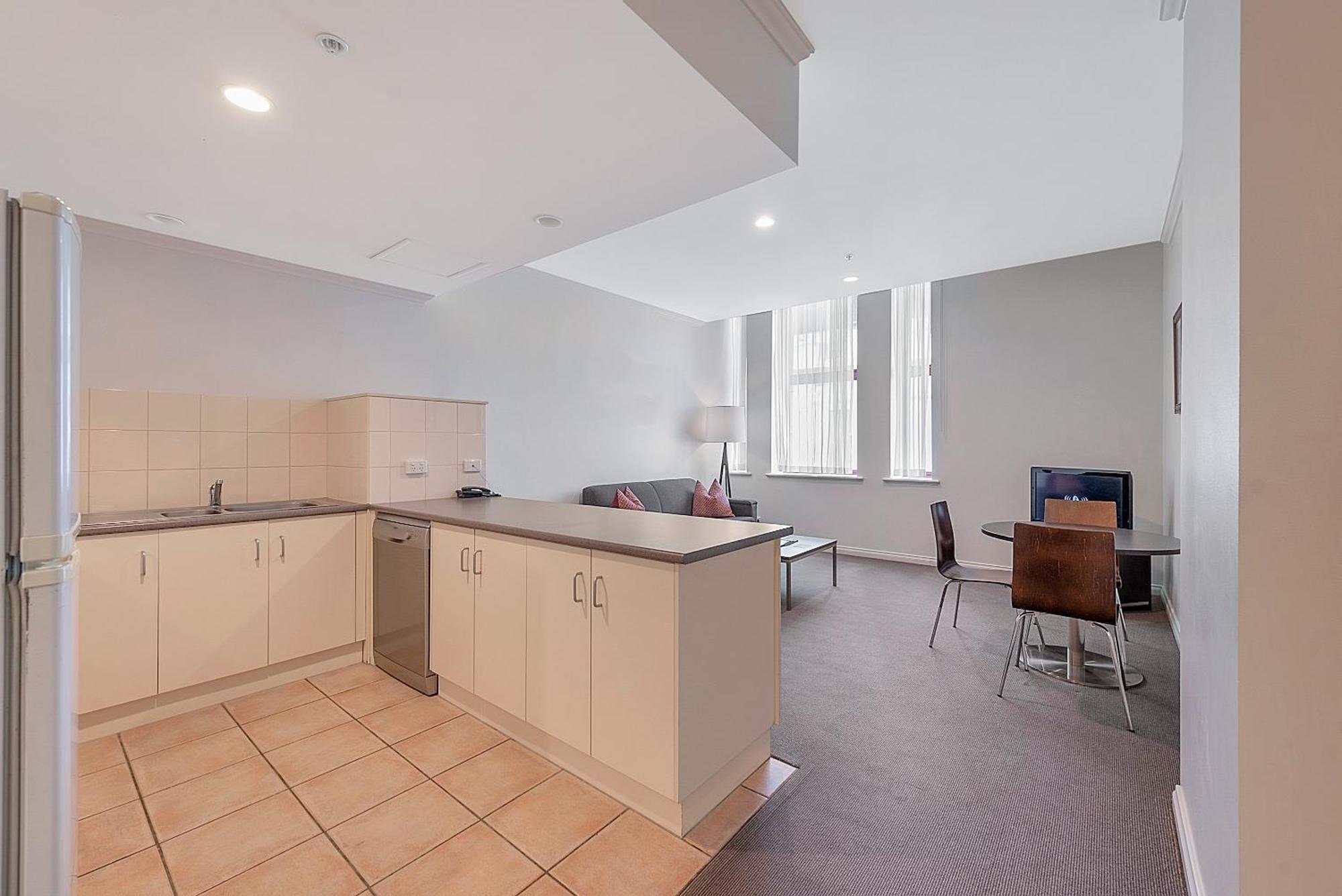 Franklin Apartments Аделаида Экстерьер фото